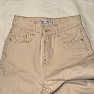 Zara Beige Jeans Straight Fit